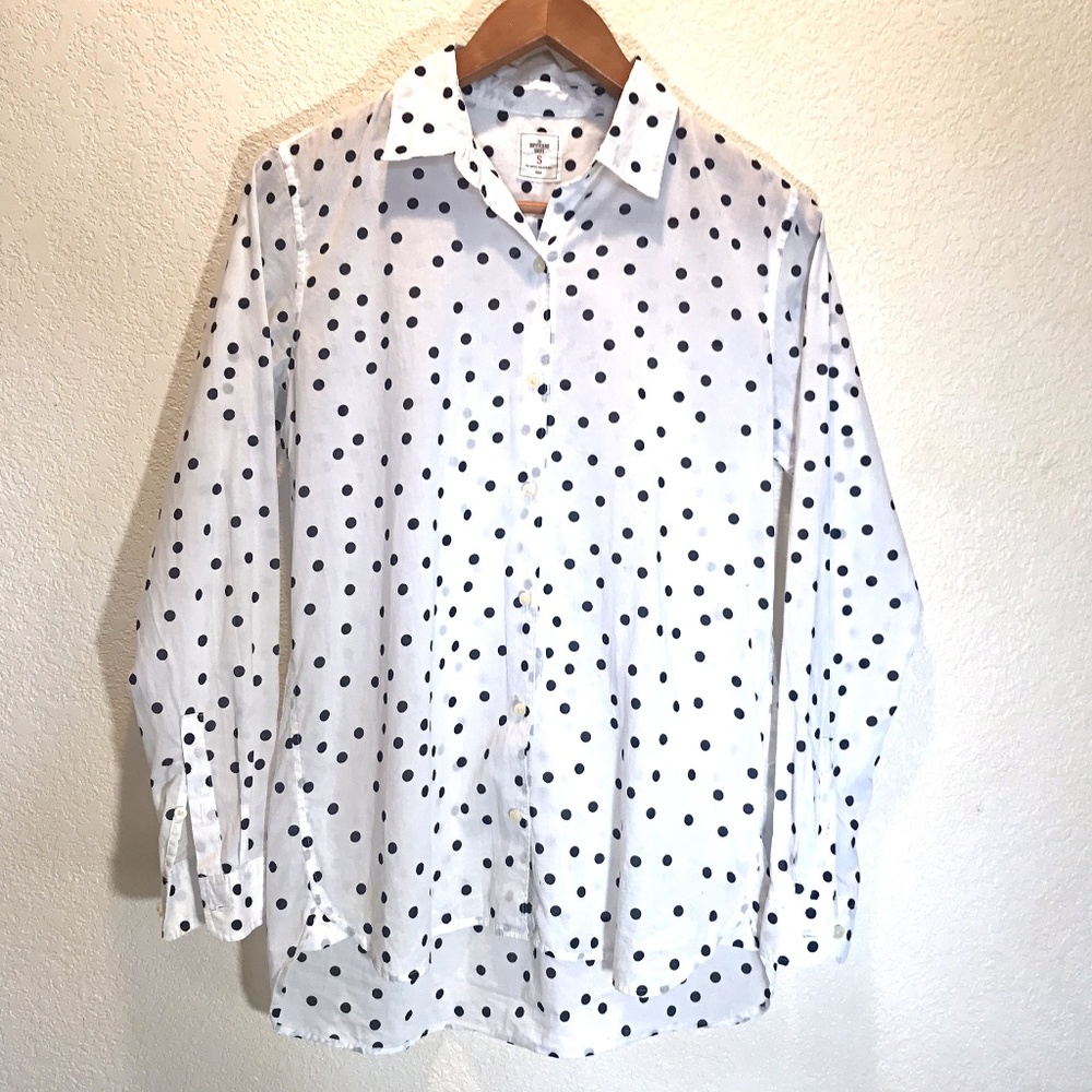 Gap Polka Dot/Dotted Button Down Boyfriend Shirt